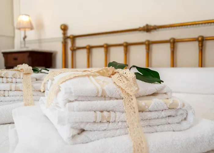 Risveglio Col Rosone לינה וארוחת בוקר לצ'ה